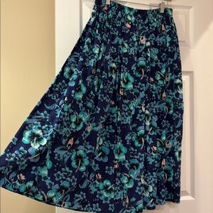 Vintage 1990s Hawaiian floral midi skirt United Colors Of Benetton made in Italy
